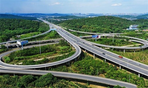 榆社钢筋套筒应用于高速公路